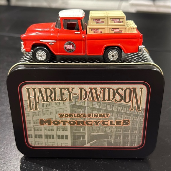 Harley-Davidson Vintage Collectable Die Cast Model Truck in Display Tin - Picture 1 of 10